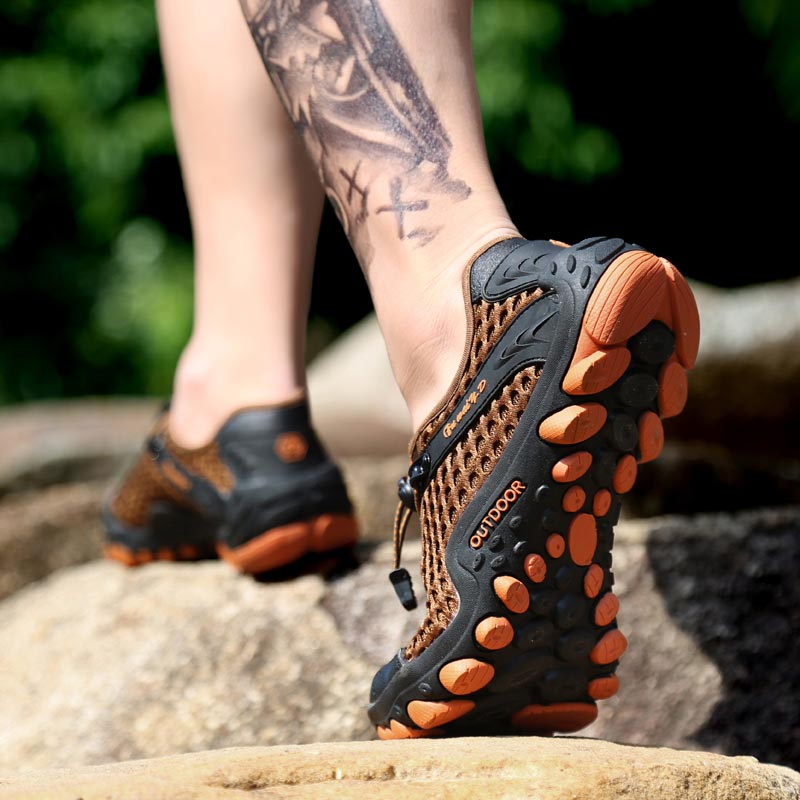 Japanese Lifestyle News - trekking mountain mens sports shoes basket