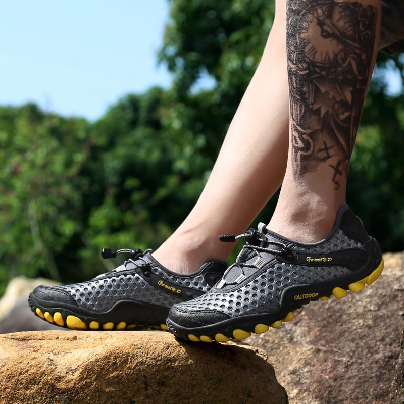 trekking mountain mens sports  - Japanese Lifestyle News のレビューと価格