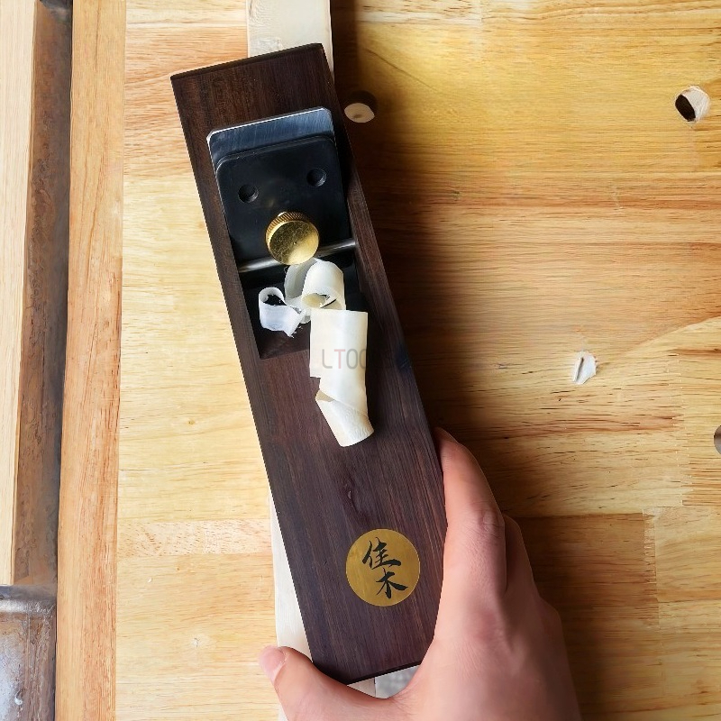 Japanese Style Ebony Flat Plan - Japan Lifestyle のレビューと価格