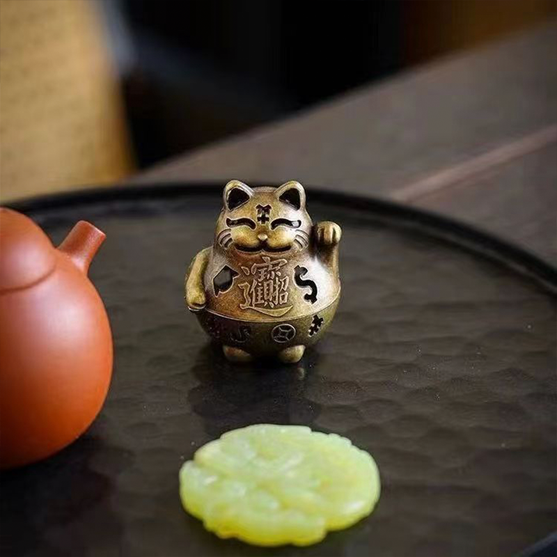 Lucky Cat Incense Burner Elega - Japanese Lifestyle Goods のレビューと価格